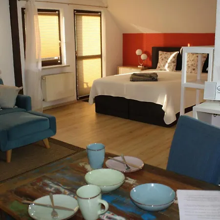 דירה Zu Den Grauen Ziegenboecken *