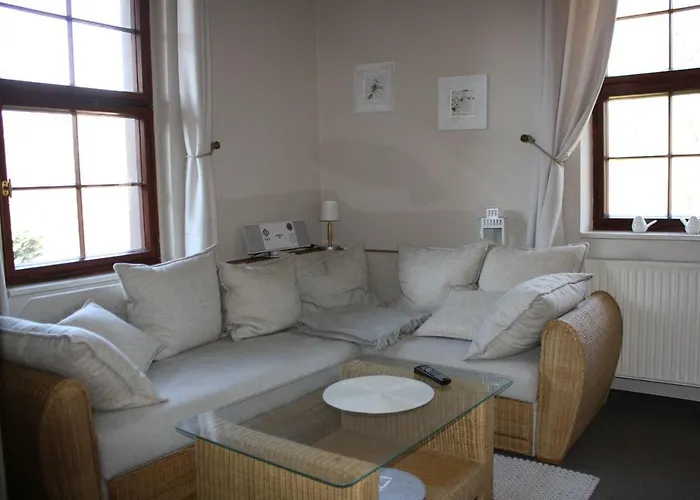 Zu Den Grauen Ziegenboecken * Serba